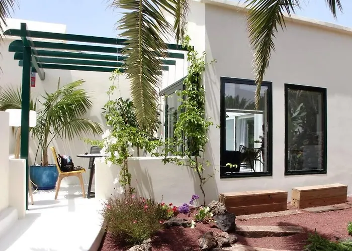 Unique, Stylish & Calm El Estanque By The Sea, Adults Only