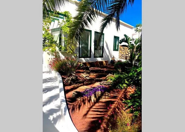 Unique, Stylish & Calm El Estanque By The Sea, Adults Only